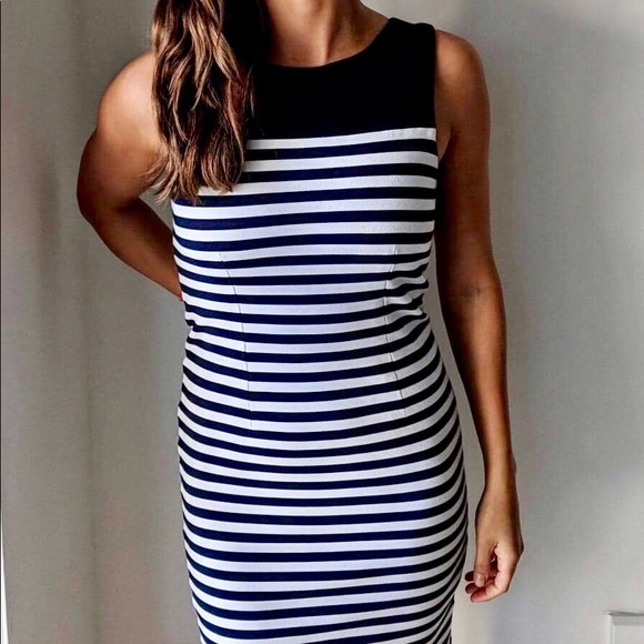 Banana Republic Dresses & Skirts - Banana Republic B/W Striped Dress - Size 0 - EUC
